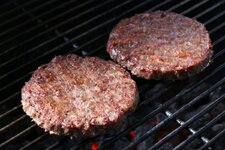 28-patties-gewendet-jpg.1428731.jpg