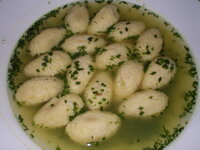 grießklöschensuppe-groß.jpg