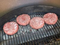 05_Patties_direkt_angrillen.jpg